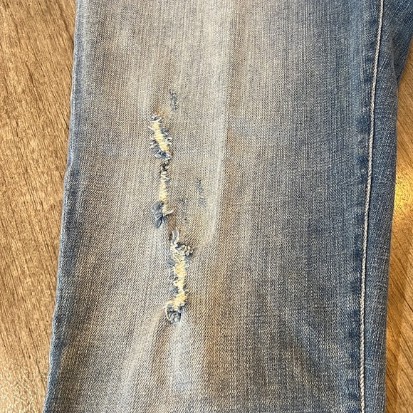 Slim Boyfriend Jeans with detailed fringe - Picture 7 of 12